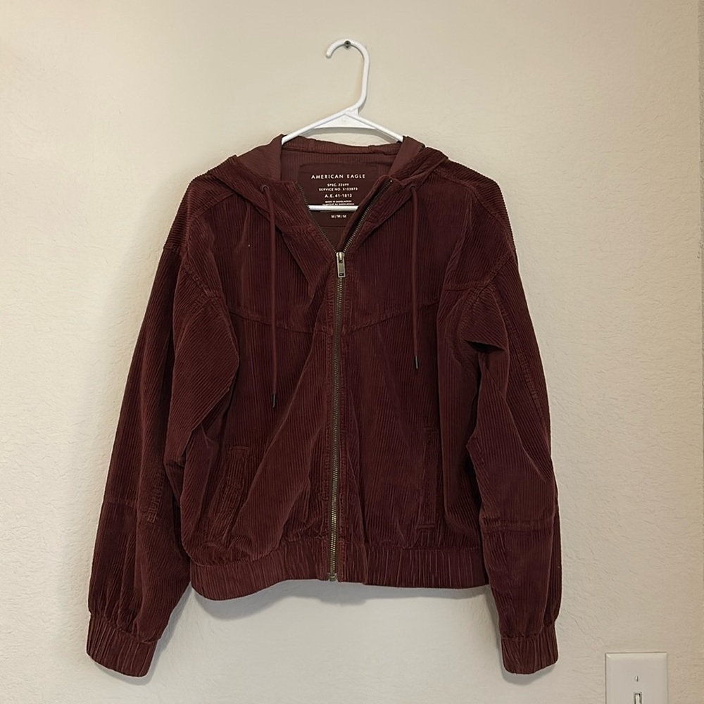 American Eagle Medium Maroon Ribbed Zip Up with Hood and Strings